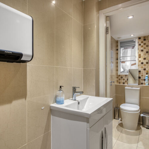 Baker Street, London, W1U