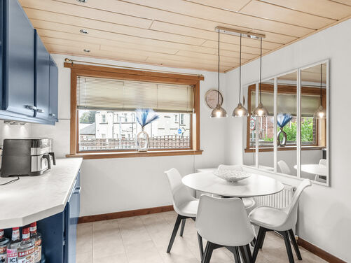 Kellie Place, Alloa, FK10 2DW