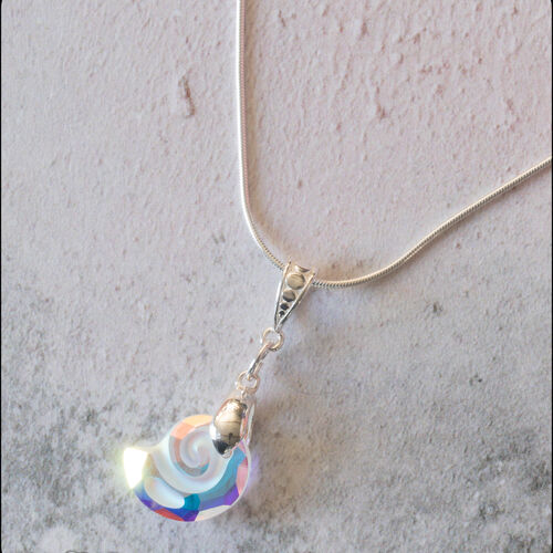 Serinity Crystal Ammonite Necklace – 18" Sterling Silver Chain