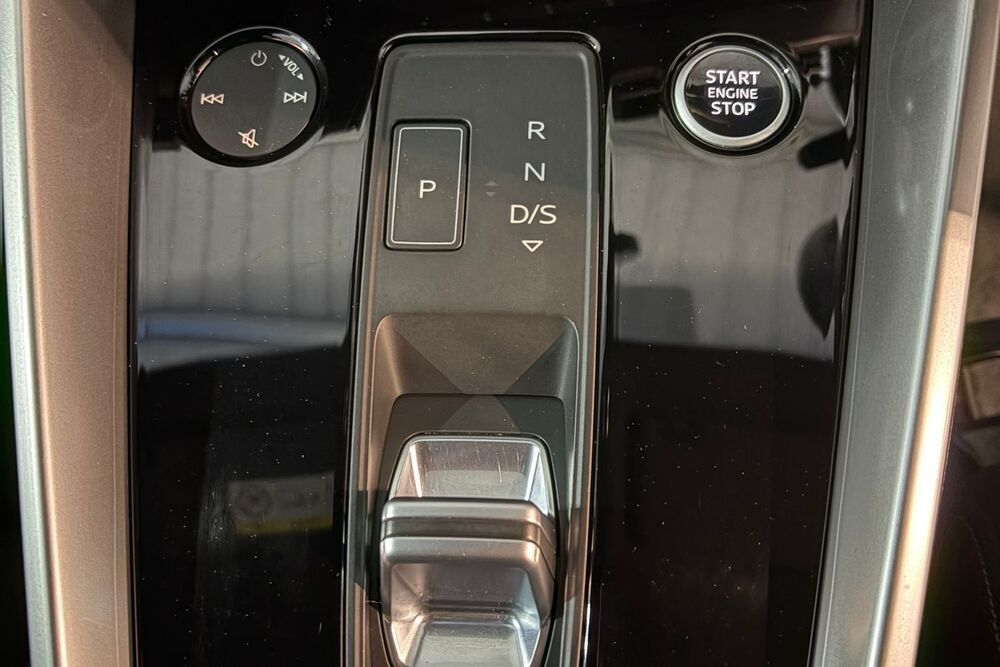 AUDI A3 35 TFSI S LINE S TRONIC