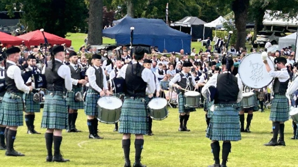 Inveraray and District Pipe Band win Scottish Championships