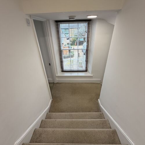 OLD WOLVERTON - 3 BEDROOM BARN CONVERSION