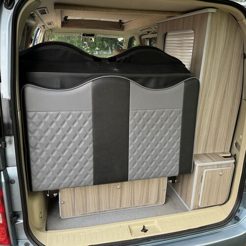 2005 Nissan Elgrand Camper Van 3.5 V6 - Blue - ProConversion - 1 UK Owner 8yrs