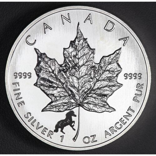 2002 1 ounce silver Maple leaf