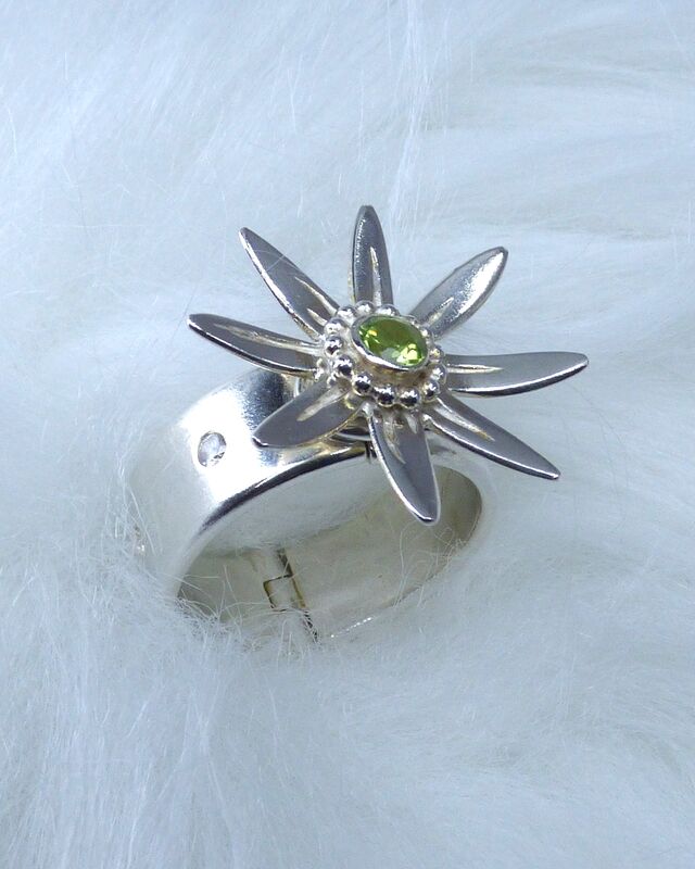 Wild flower 'Chamomile'