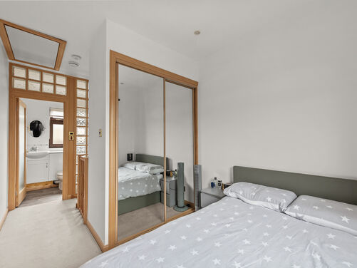 Orchard Grove, Polmont, FK2 0XE