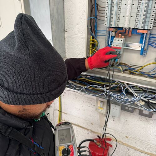 Gallery | Innovative Energy Systems Ltd | Emergency electrician Woking | Fuse board/Consumer unit replacement | Electrician Woking