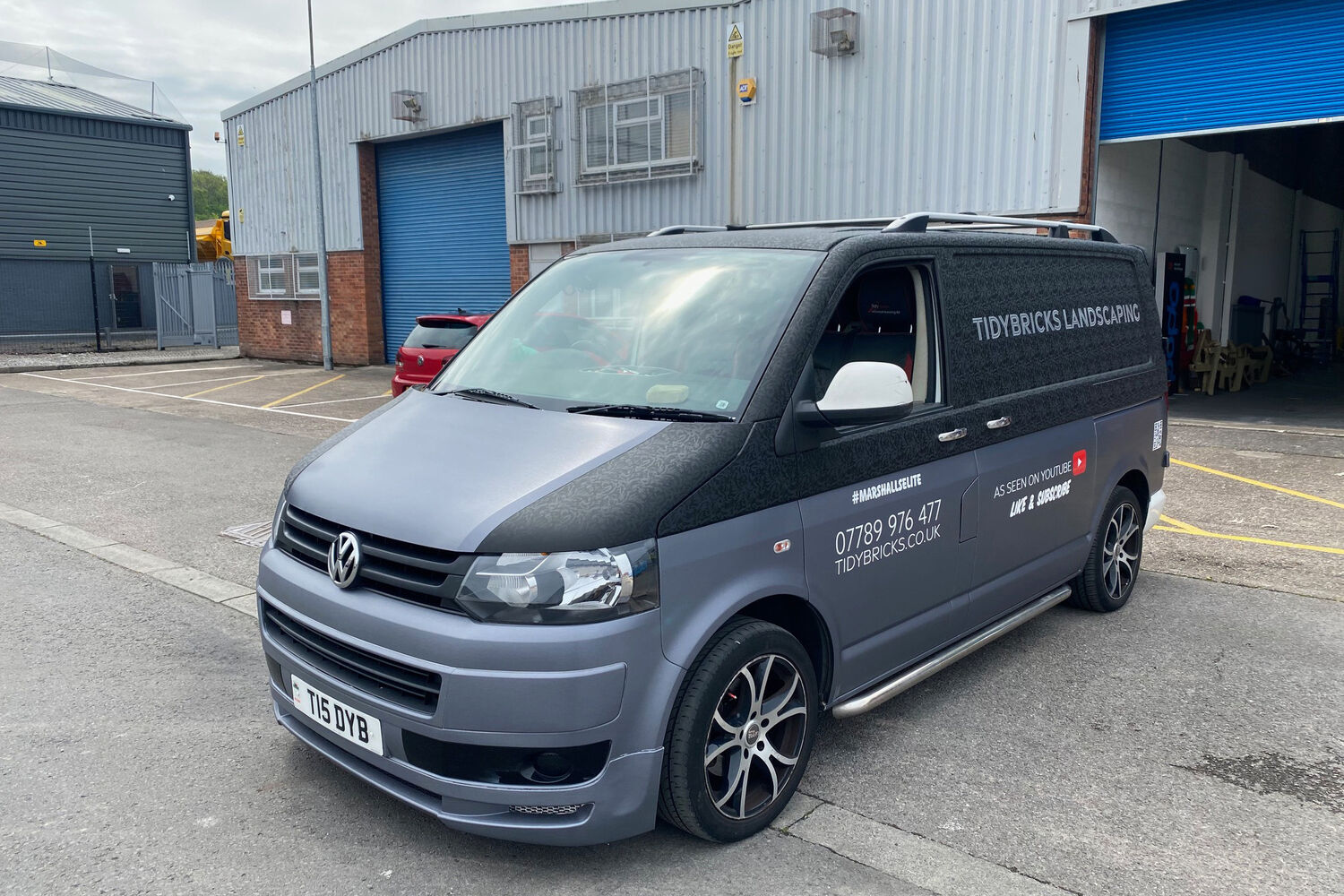 Tidy Bricks Brickwork & Paving Ltd - Volkswagen Transporter T5