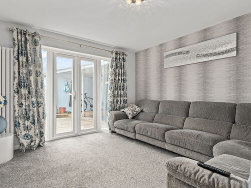 Highlander Way, Tullibody, FK10 2UP