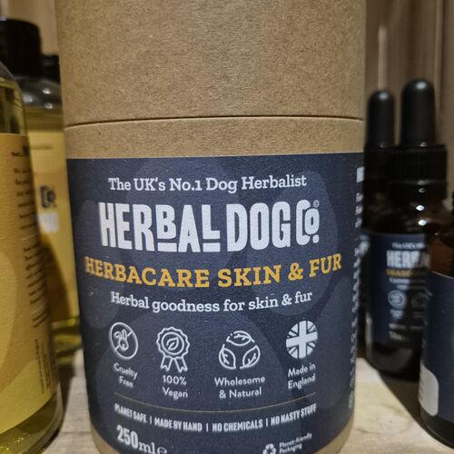 Herbal Dog - Herbacare Skin & Fur