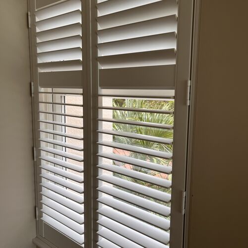 Plantation shutters | Blinds Direct | Blinds Direct | Blinds Stockport | Wooden and Roller Blinds Stockport