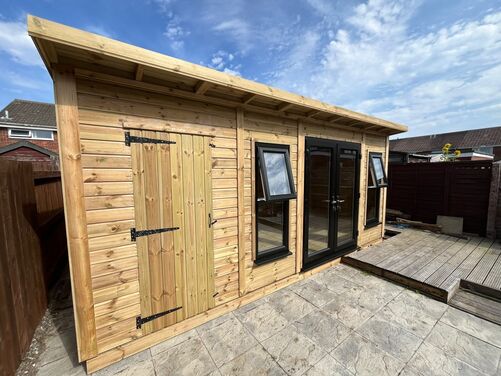 18x9 Pent Summer House