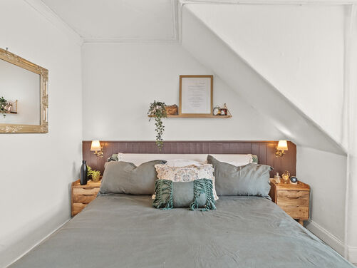 Russel Street, Falkirk, FK2 7HU