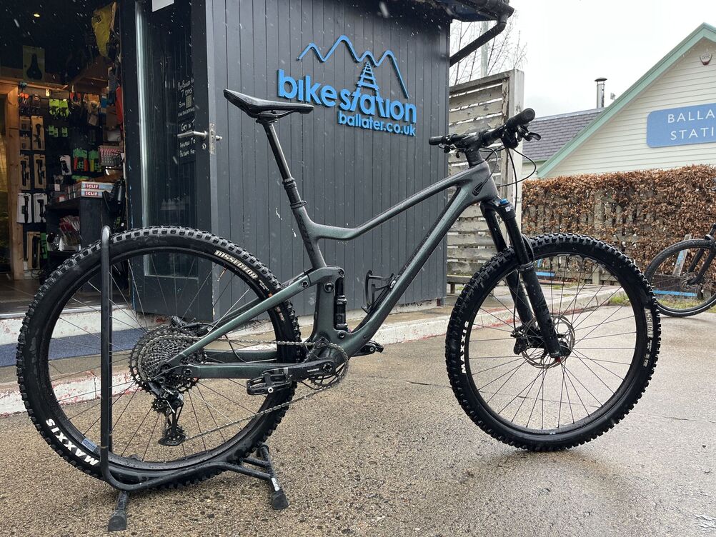 x hire SCOTT GENIUS 930