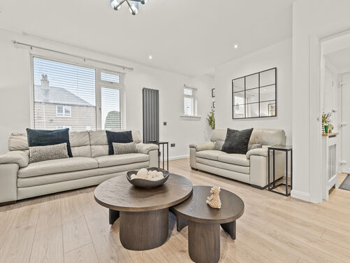 Hawley Road, Falkirk, FK1 1SW