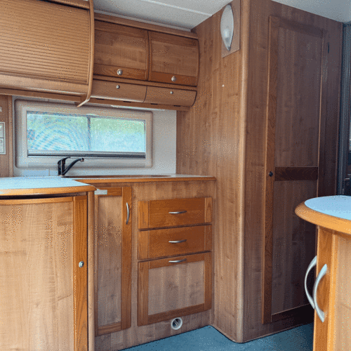 AutoTrail Chieftain SE Fixed Bed 6 Berth Motorhome 2004(54)reg 35k miles