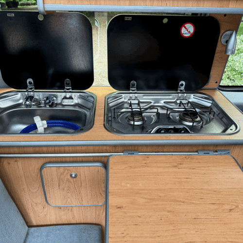 Mazda Bongo Aero 2.0 Petrol Camper Van 4 Berth 2002