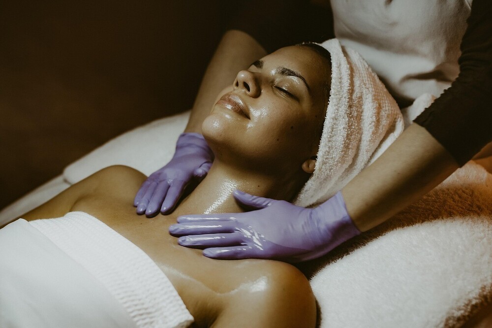 Acne Uncovered: How nutrition can help and the gut-skin axis.