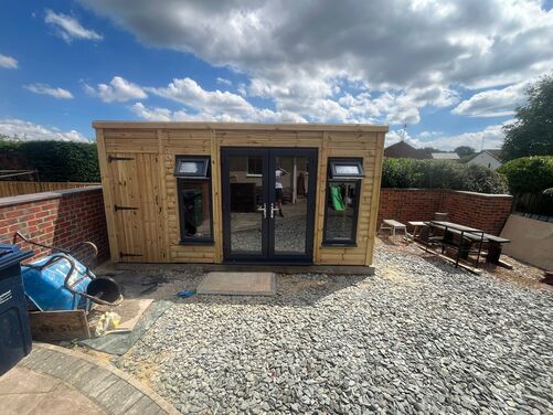 #PVC102 16x10 Pent Combi