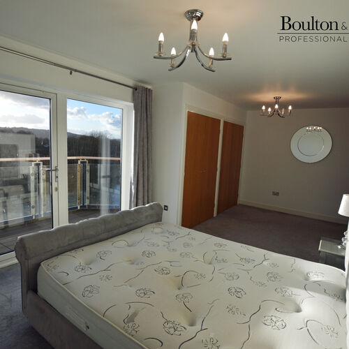 Renting in Cardiff - 2 bedroom apartment, Century Wharf, Cardiff Bay