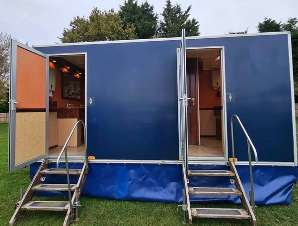 Mobile Toilet Hire