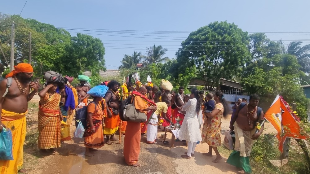 கோபாலபுரத்தில் கோலாகலமான வரவேற்பு