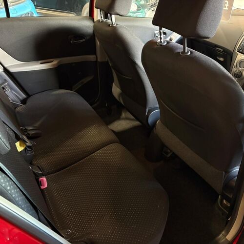 2011 (11) TOYOTA YARIS 1.3 DUAL VVT-i T SPIRIT 5 DOOR 