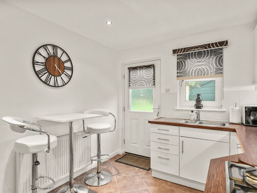 Denbecan, Alloa, FK10 1QZ