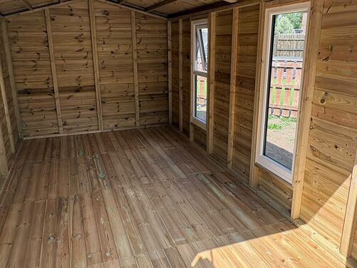 16x9 Apex Summer House