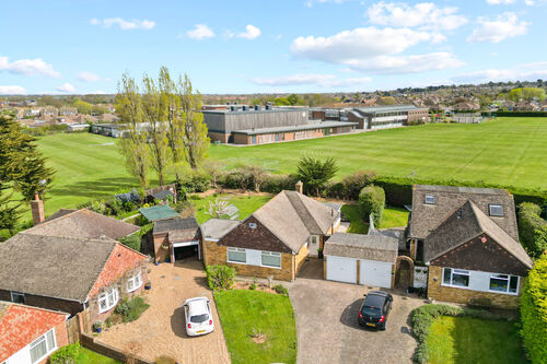 Glen Close, Polegate