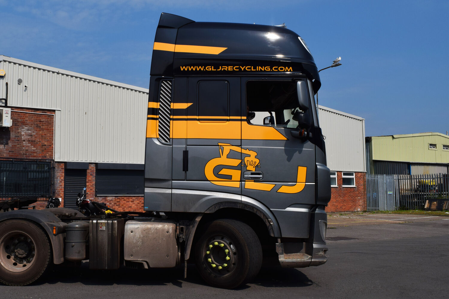 GLJ Recycling - 2x DAF XF
