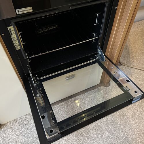 2014 Swift Elegance 580 Caravan 4 Berth - ALDE - Motor Mover - Solar