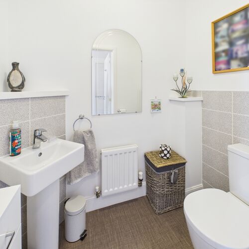 16 Martnaham Way, Alloway