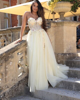 Prom dresses for sale | MiAmor Boutique | Prom Dresses Sutton Coldfield | Prom Dress Shop Birmingham | Evening Dresses Sutton Coldfield