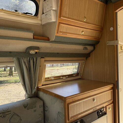 Autosleeper TOPAZ 2000(W)reg VW Volkswagen Transporter T4 LWB Camper Van