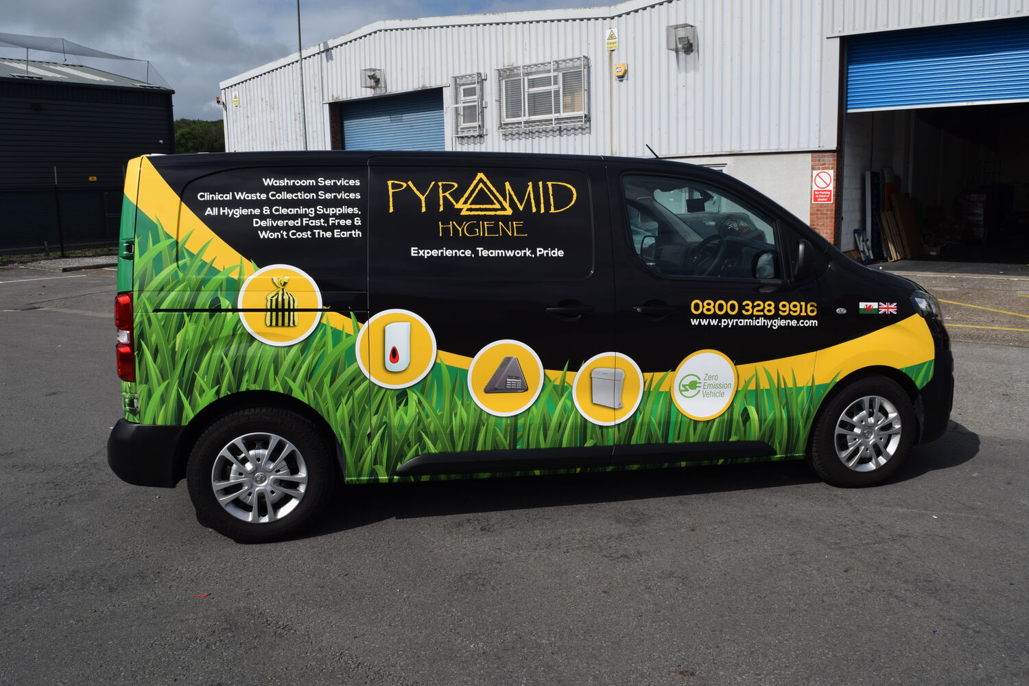 Pyramid Hygiene - 3x Vauxhall Vivaro
