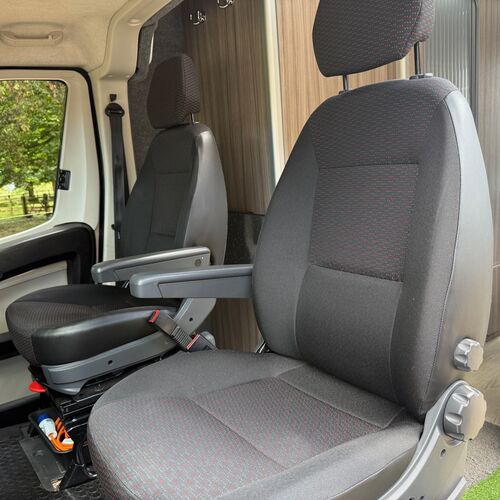 2018 Peugeot Boxer Camper Van 2.0 HDi Pro L4H2 XLWB - Pro Conversion 