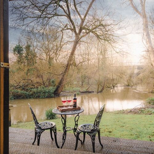 Little Tolpitts Lane, Watford WD18 9QG