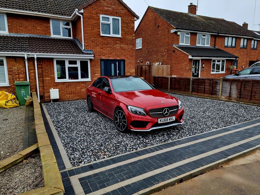 Gallery | Hd Landscaping | Landscape Gardening | Garden Maintenance Leighton Buzzard | Garden Design Bedfordshire
