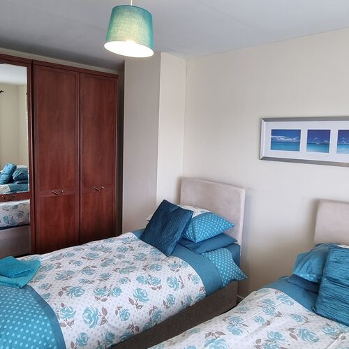 Albemarle Gate 3 Bedroom 2 Bathroom House Overlooking Pittville Park