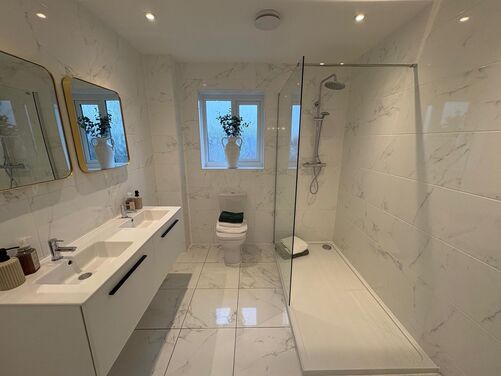 Trevalyn Place, Rossett