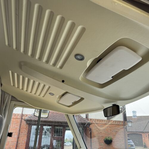 2001 Hymer B564 Lionheart RHD UK Model Fiat Ducato Motorhome - 4 Berth - 56765 Miles