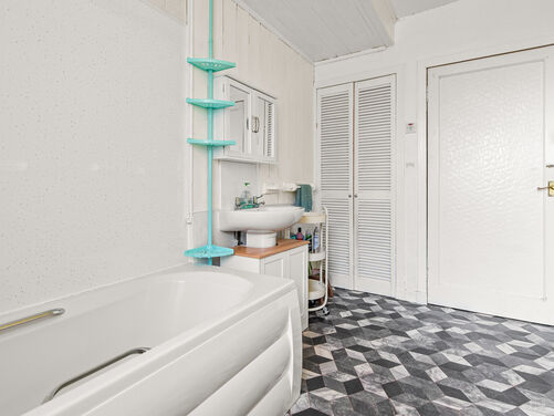 Ann Street, Tillicoultry, FK13 6NH