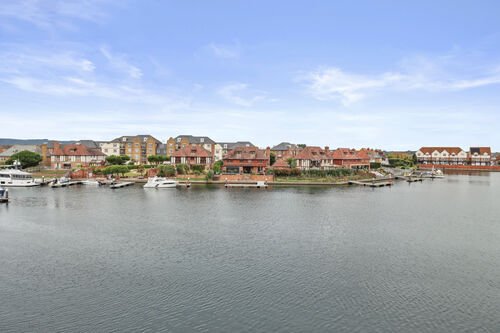 Golden Gate Way, Eastbourne