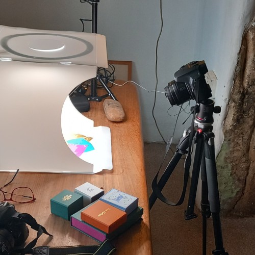 Blog # 1. Arranging Packaging/Improving Photography set up/Cold calling potential Stockists....and my B/day!!!!!