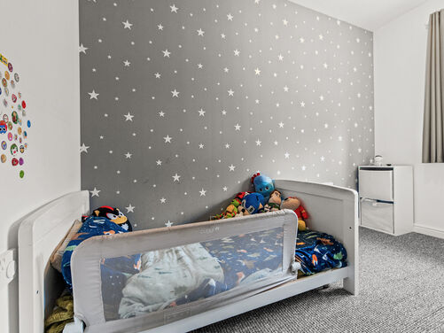 Auld Kirk Road, Tullibody, FK10 2TG