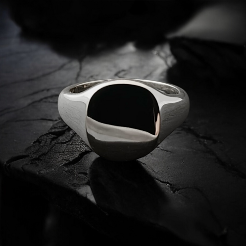 Cushion shape silver signet ring