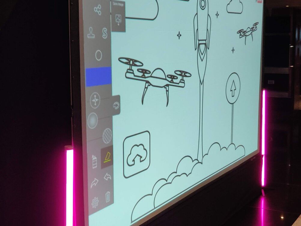 guided digital graffiti wall