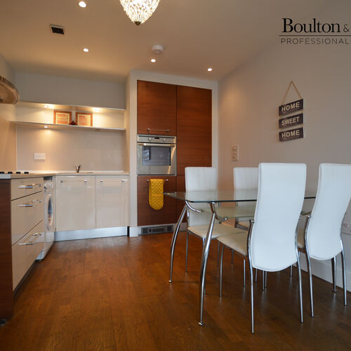 Renting in Cardiff - 2 bedroom apartment, Cardiff Bay