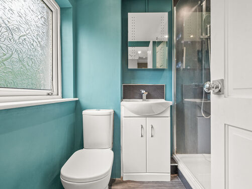 Barnhill Drive, Tullibody, FK10 2RL